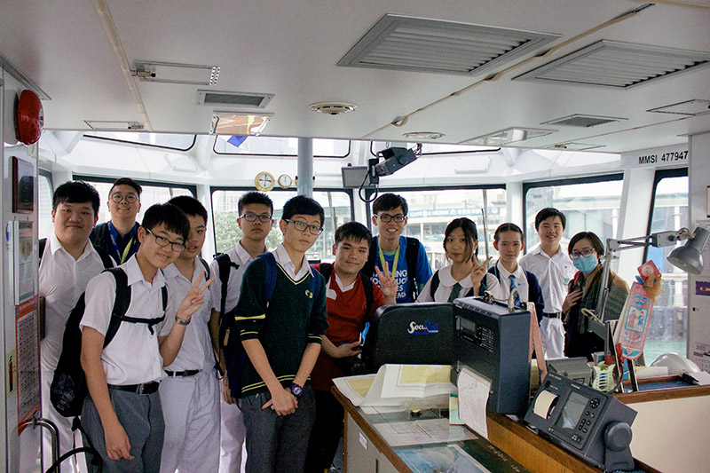 2.2 Students on Tug Boat 